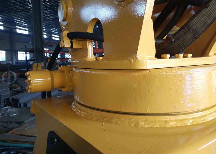 Komatsu PC300 rotate rock grab